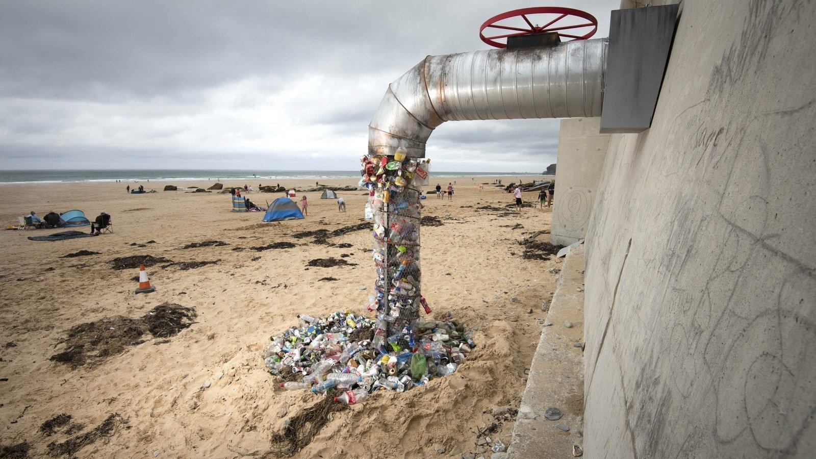 Plastic in salt: tackling the problem at source